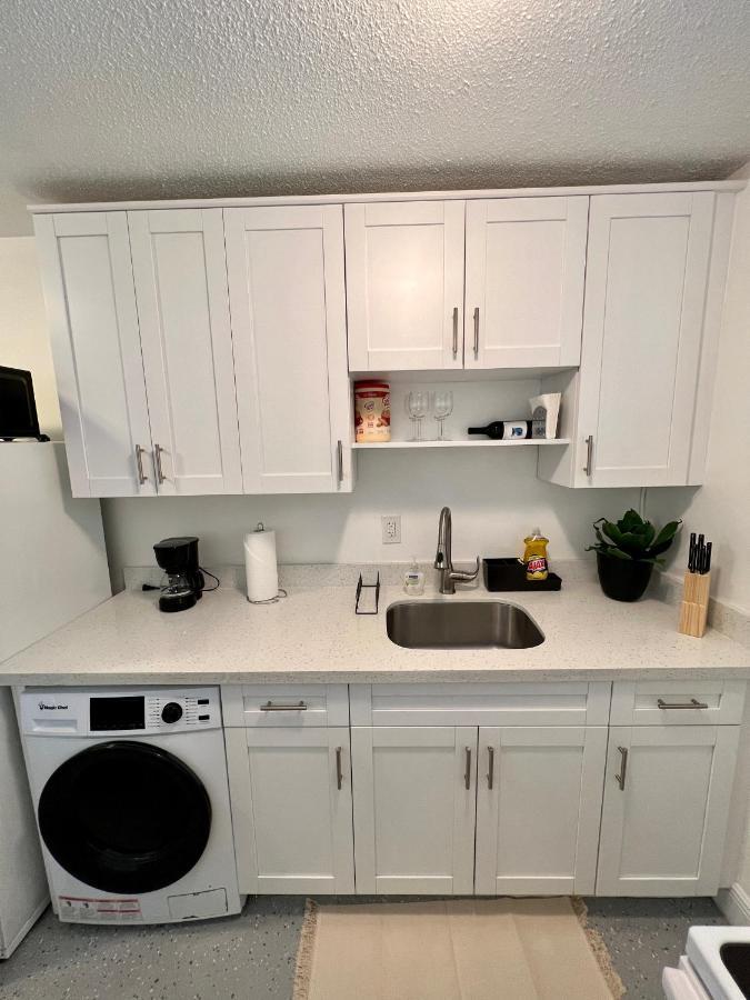 Cozy & Beautiful 1Bd Apartment W/Full Kitchen! Fort Lauderdale Eksteriør bilde
