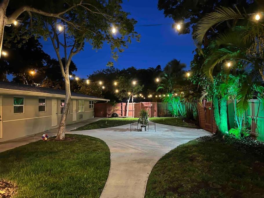 Cozy & Beautiful 1Bd Apartment W/Full Kitchen! Fort Lauderdale Eksteriør bilde