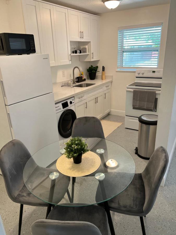 Cozy & Beautiful 1Bd Apartment W/Full Kitchen! Fort Lauderdale Eksteriør bilde