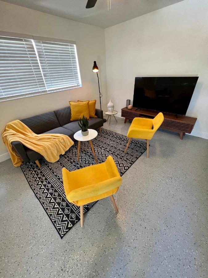 Cozy & Beautiful 1Bd Apartment W/Full Kitchen! Fort Lauderdale Eksteriør bilde